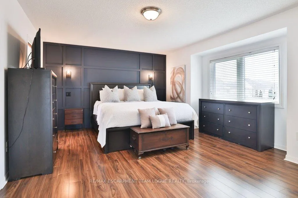 Photo 24 of 2189 Woodglen Crescent, Burlington, Orchard — HOMEH