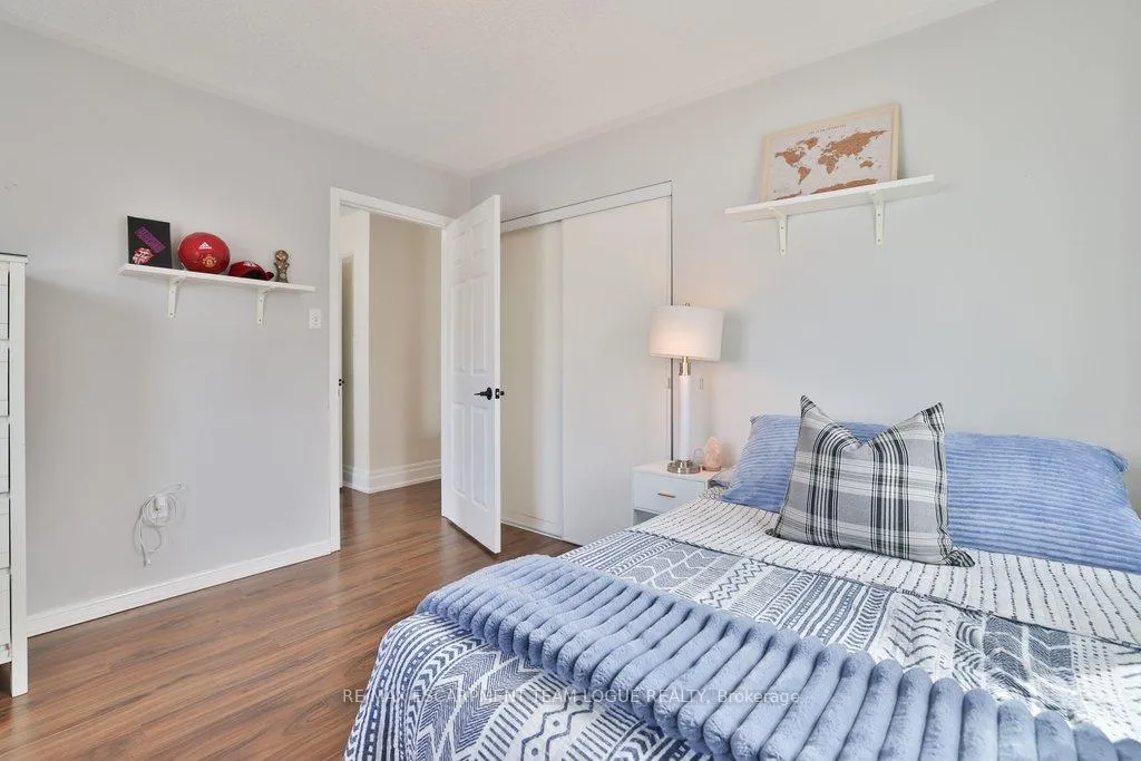 Photo 34 of 2189 Woodglen Crescent, Burlington, Orchard — HOMEH