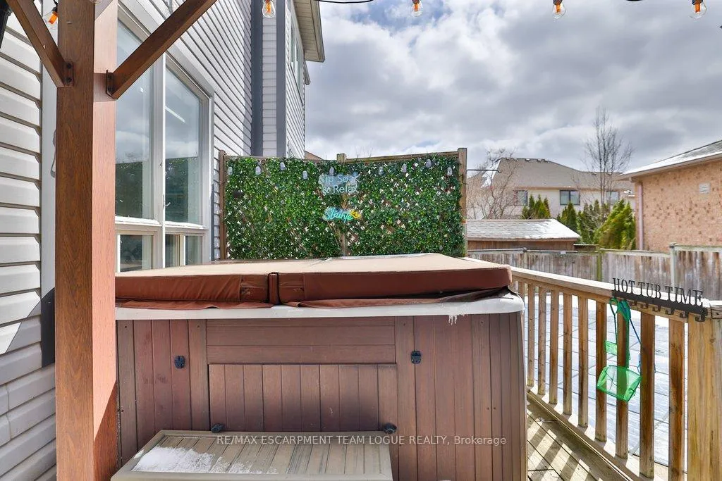 Photo 44 of 2189 Woodglen Crescent, Burlington, Orchard — HOMEH