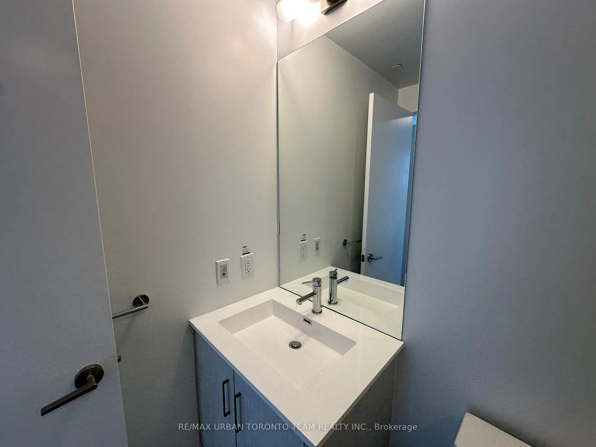 Photo 11 of Unit 2709, 180 Front Street E, Toronto, Moss Park — HOMEH