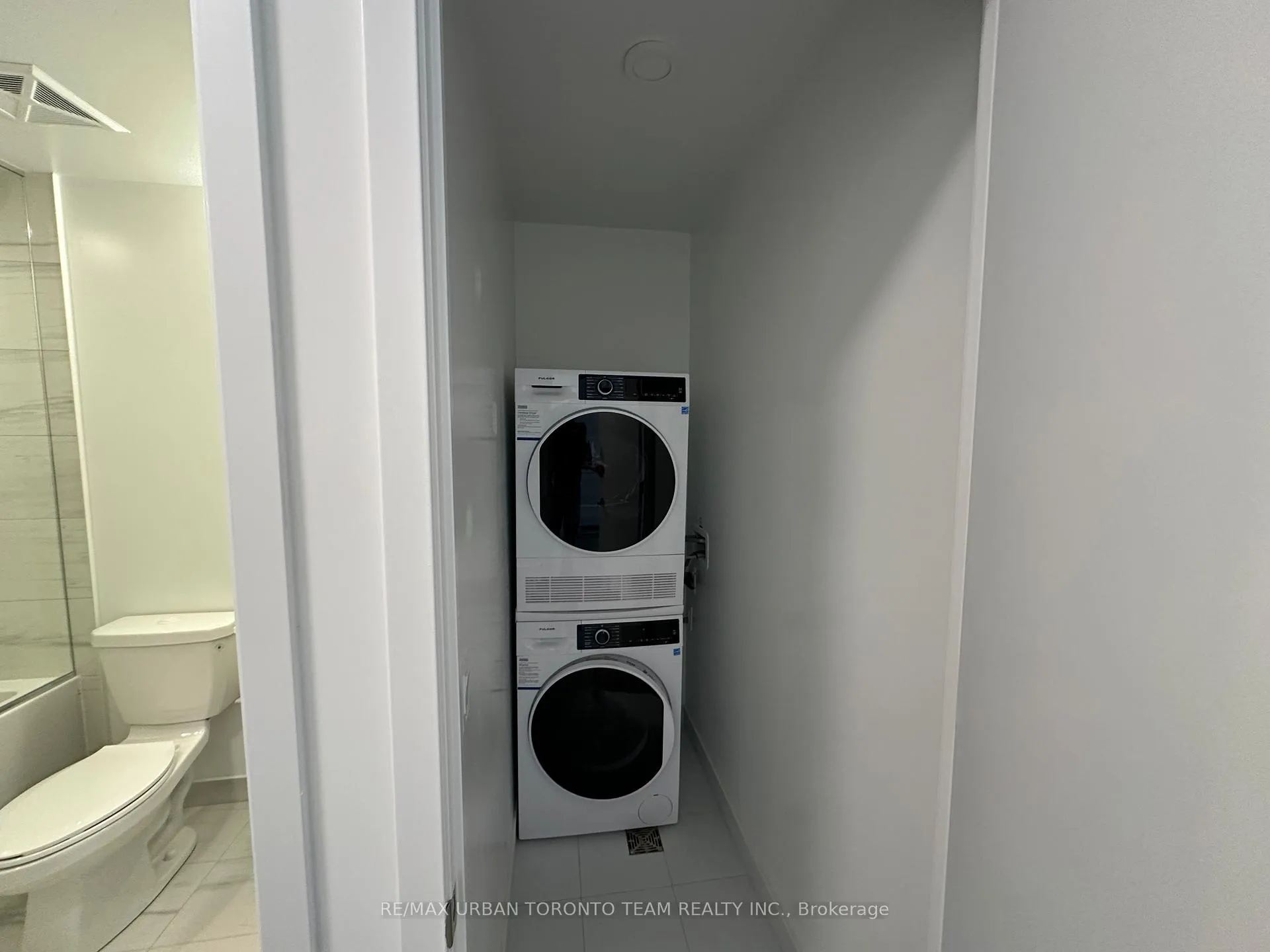 Photo 16 of Unit 2709, 180 Front Street E, Toronto, Moss Park — HOMEH