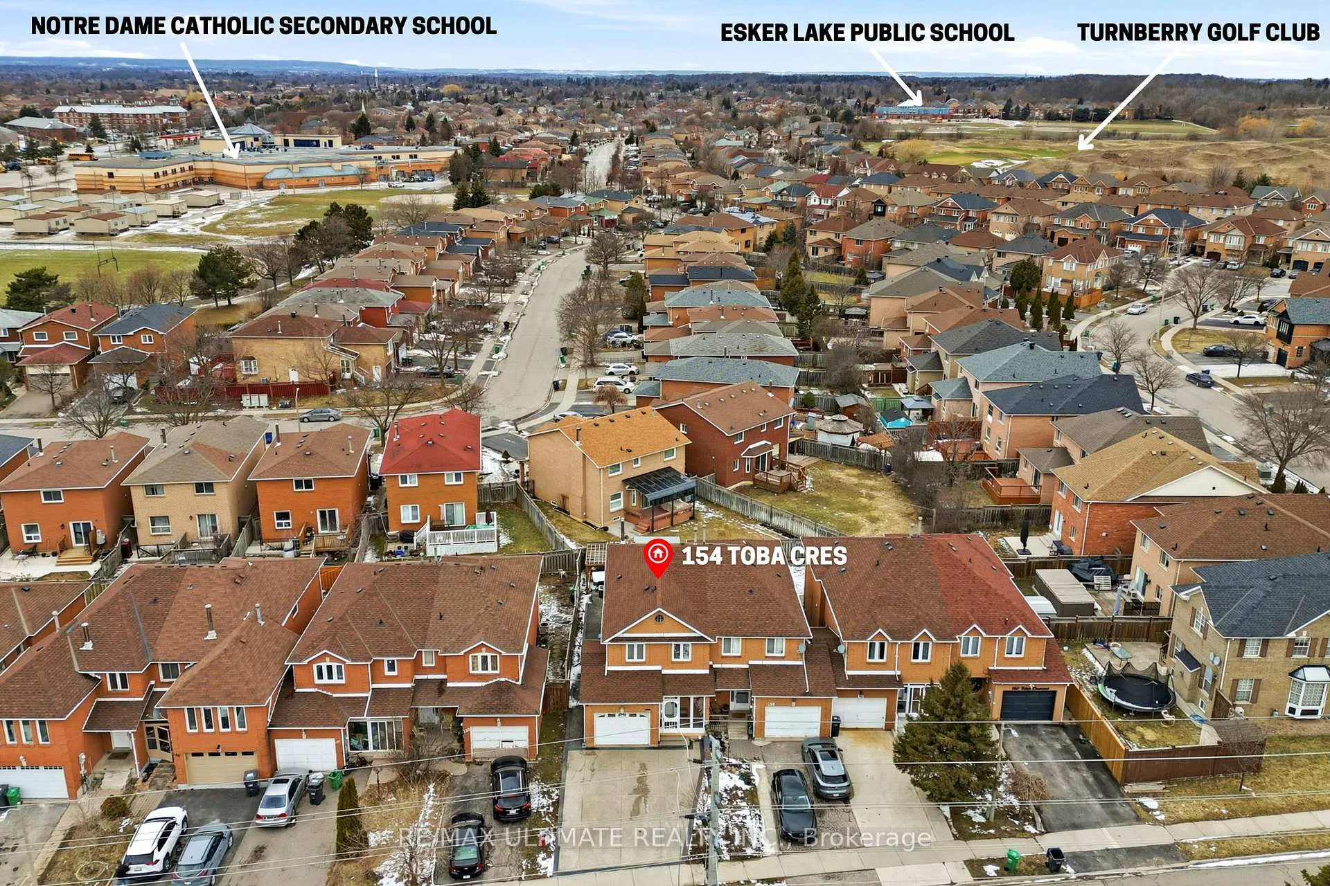 Photo 3 of 154 Toba Crescent, Brampton, Heart Lake East — HOMEH