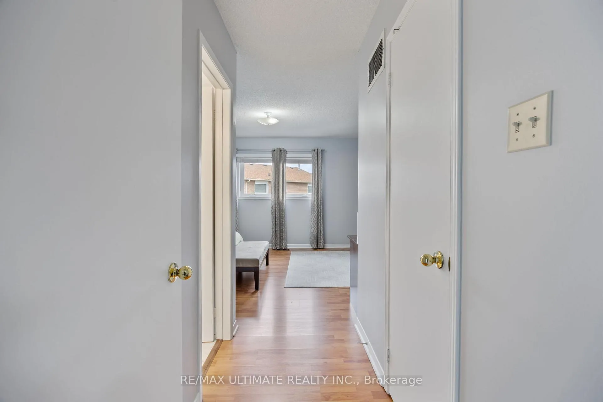 Photo 21 of 154 Toba Crescent, Brampton, Heart Lake East — HOMEH