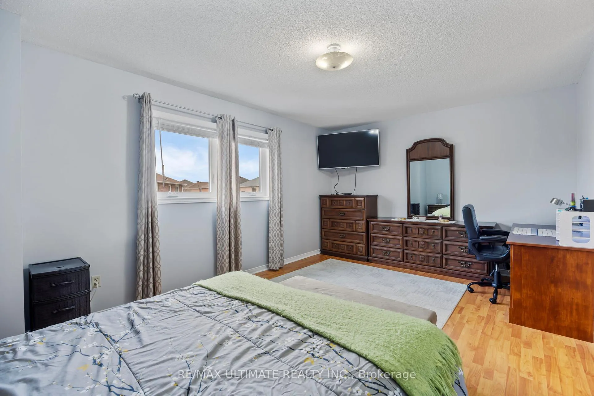 Photo 23 of 154 Toba Crescent, Brampton, Heart Lake East — HOMEH