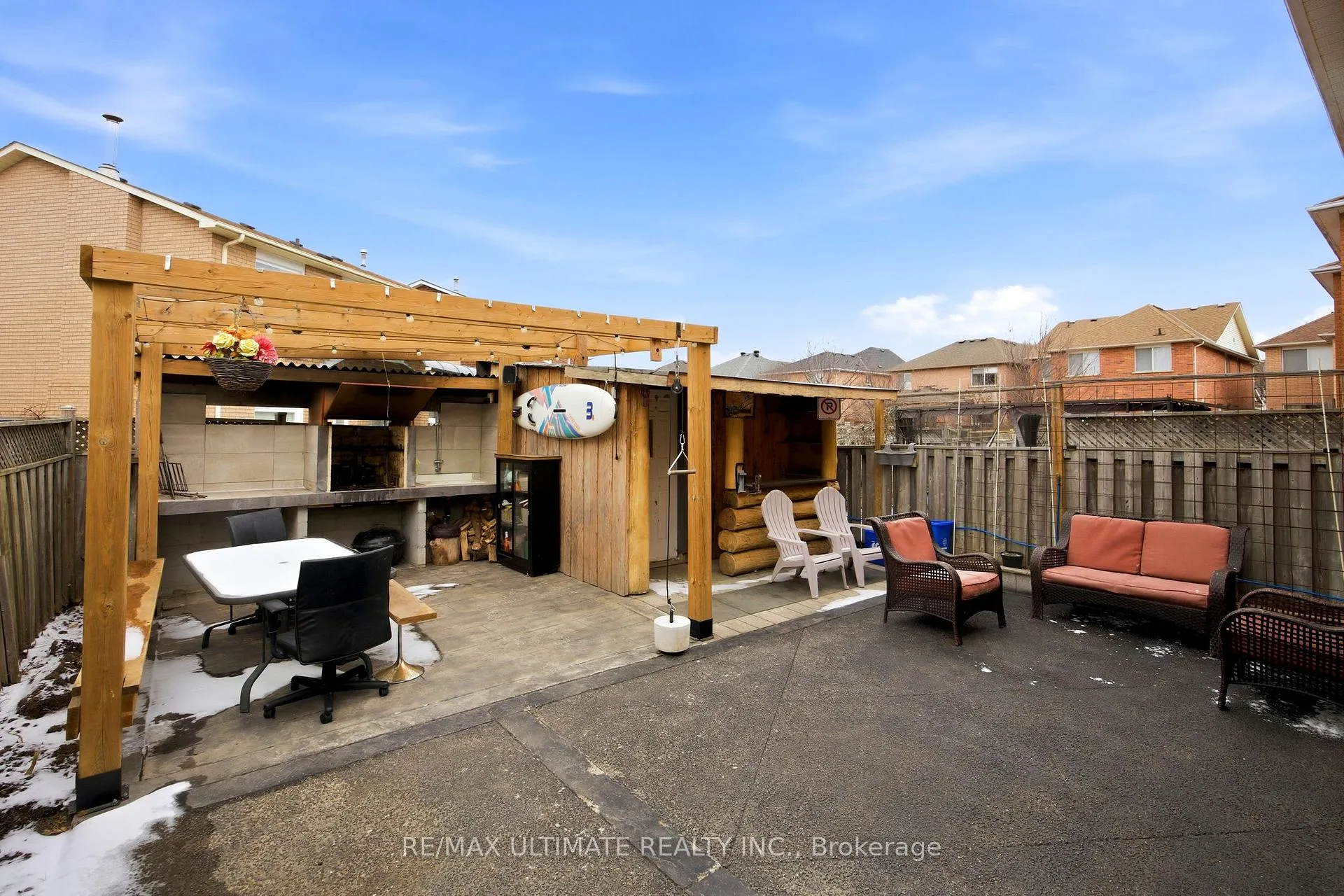 Photo 38 of 154 Toba Crescent, Brampton, Heart Lake East — HOMEH