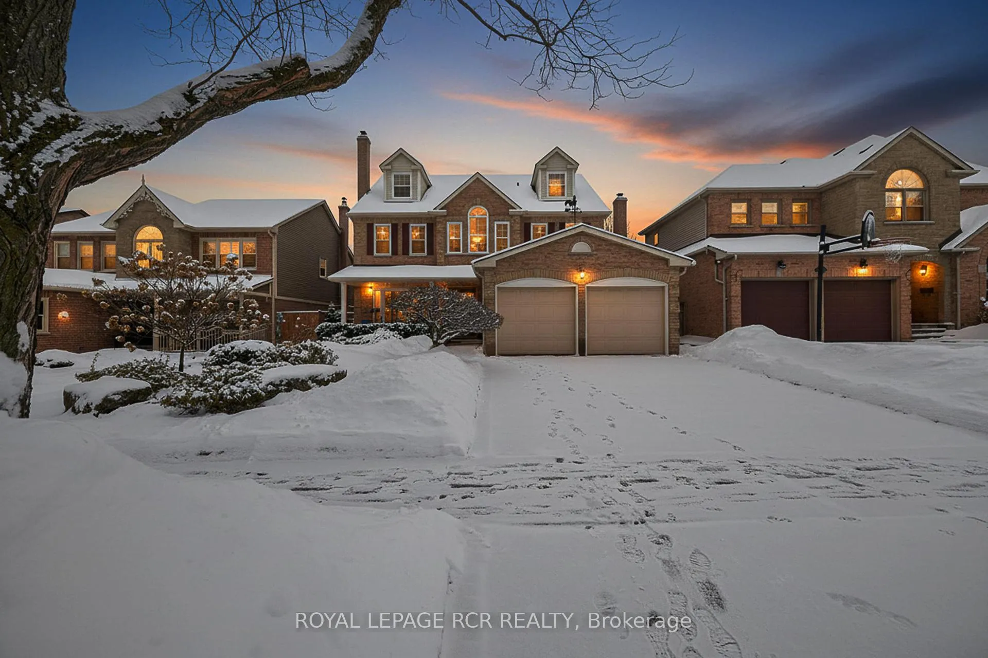 Front of 27 Kennett Drive