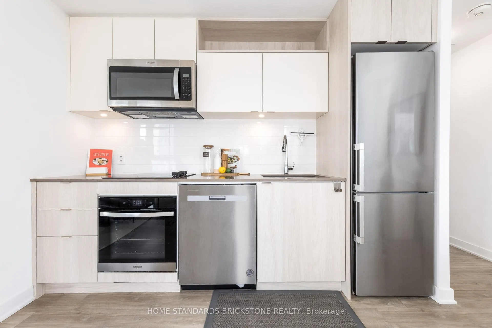 Photo 13 of 100 Dalhousie Street, Toronto, Church-Yonge Corridor — HOMEH