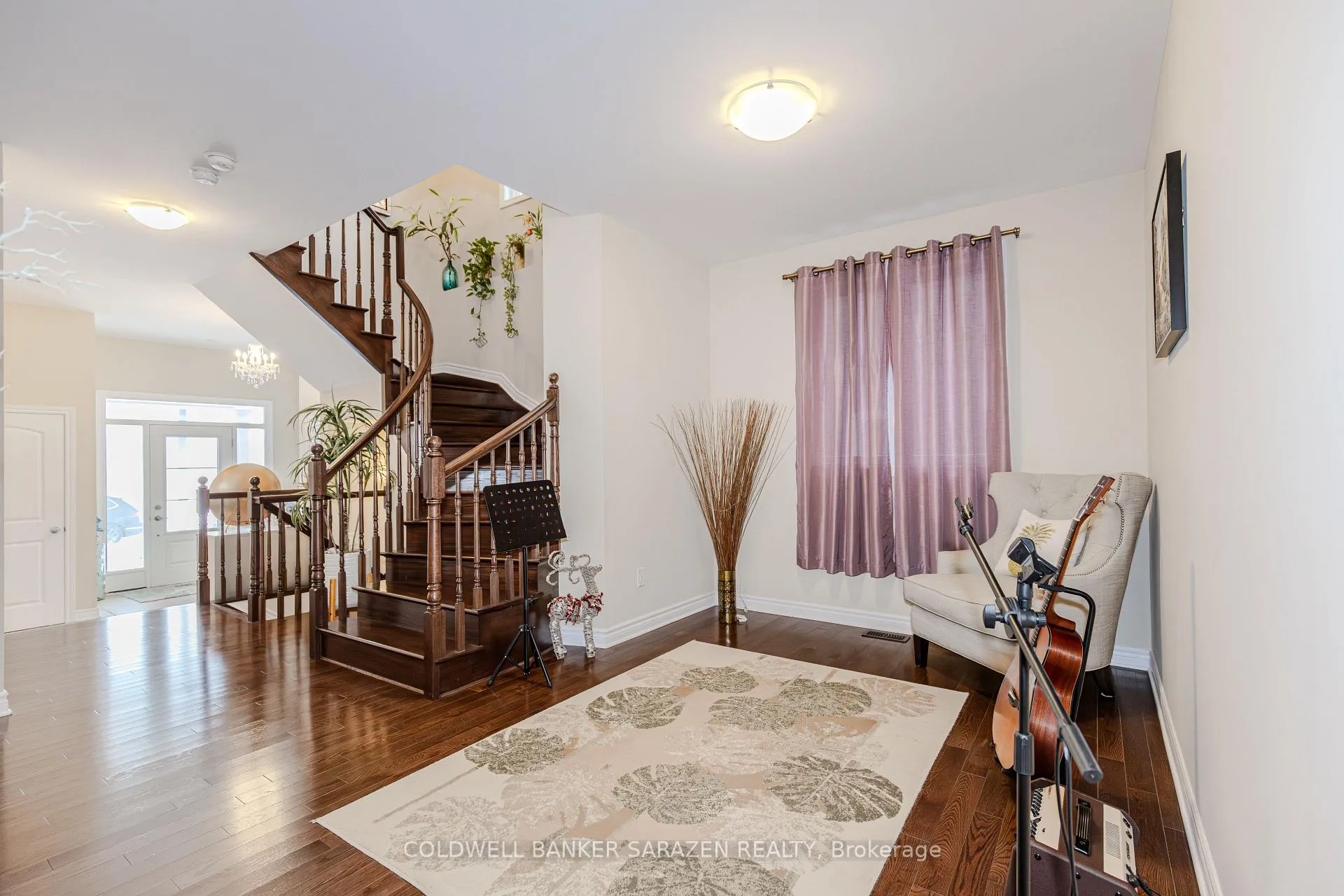 Photo 9 of 942 Guinness Crescent, Ottawa, Barrhaven - Half Moon Bay — HOMEH