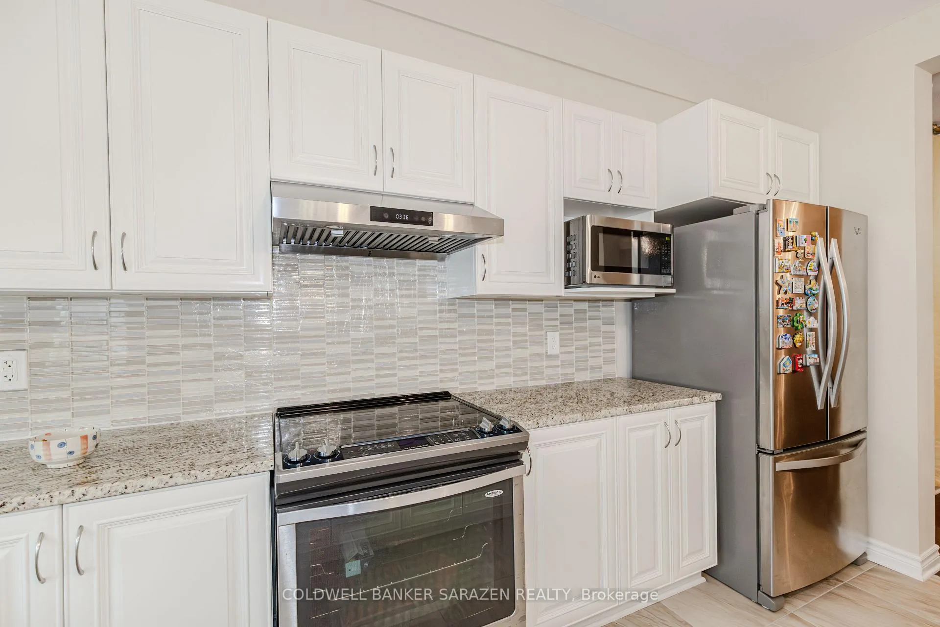 Photo 16 of 942 Guinness Crescent, Ottawa, Barrhaven - Half Moon Bay — HOMEH