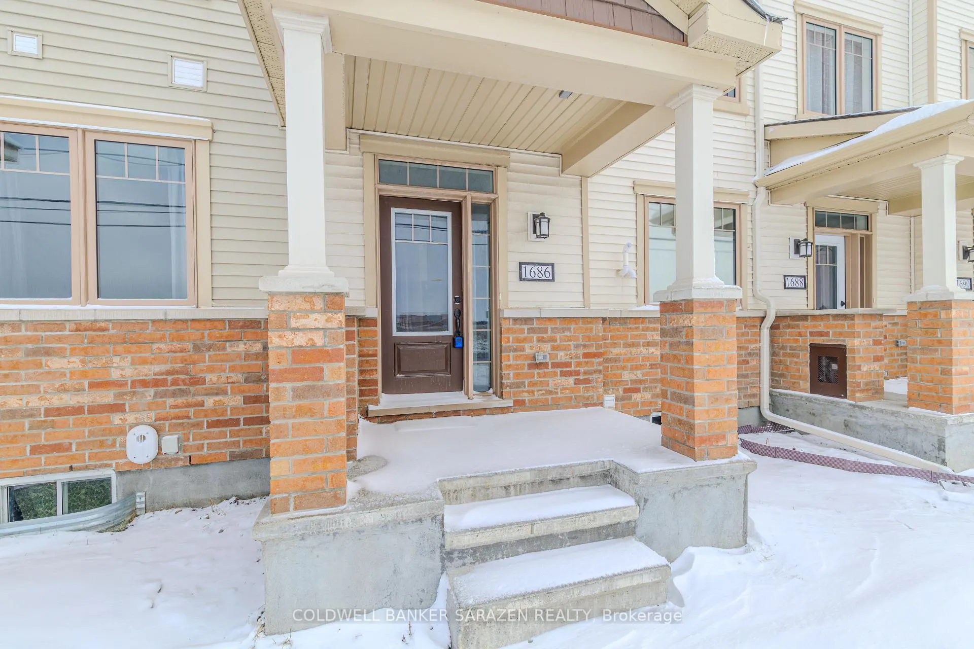 Photo 2 of 1686 Maple Grove Road, Ottawa, Stittsville (North) — HOMEH