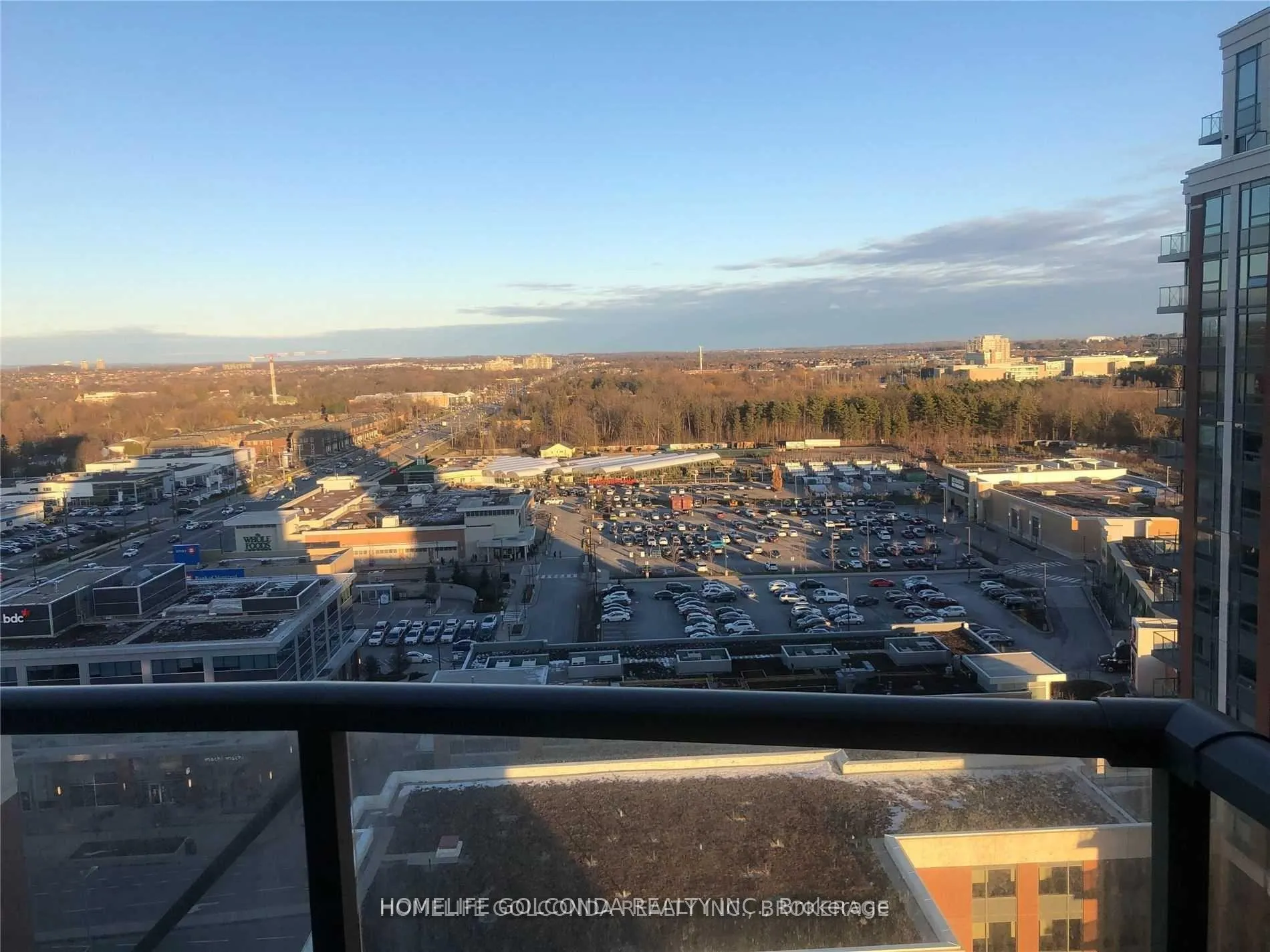 Photo 2 of Unit 1901, 1 Uptown Drive, Markham, Unionville — HOMEH