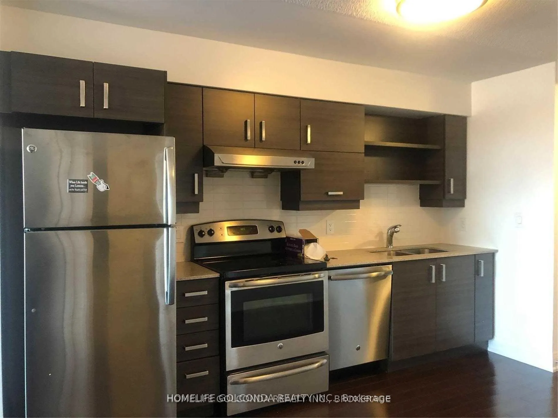 Photo 3 of Unit 1901, 1 Uptown Drive, Markham, Unionville — HOMEH