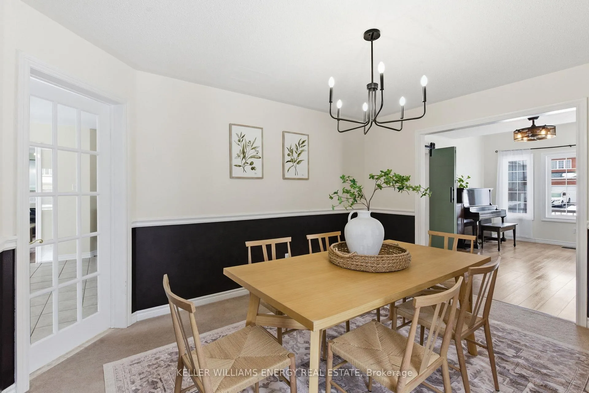 Photo 11 of 105 Guildwood Drive, Clarington, Bowmanville — HOMEH