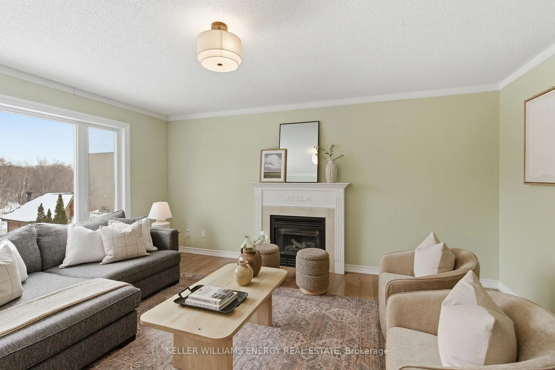 Photo 18 of 105 Guildwood Drive, Clarington, Bowmanville — HOMEH
