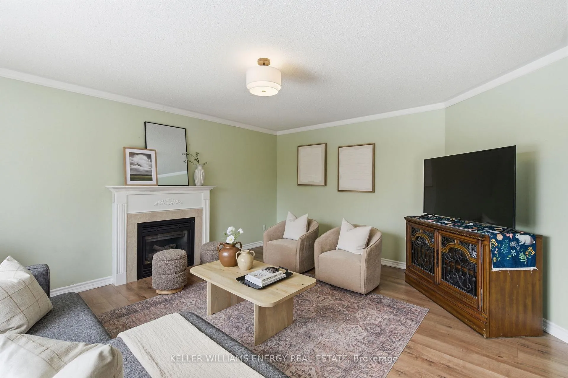Photo 19 of 105 Guildwood Drive, Clarington, Bowmanville — HOMEH