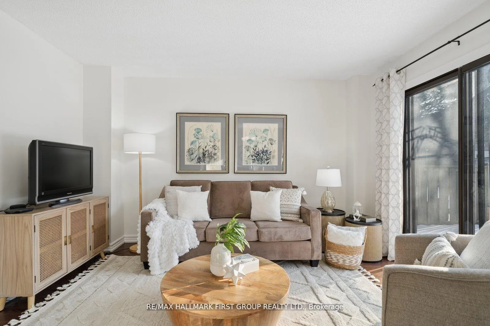 Photo 3 of 154 Radford Drive, Ajax, Central West — HOMEH