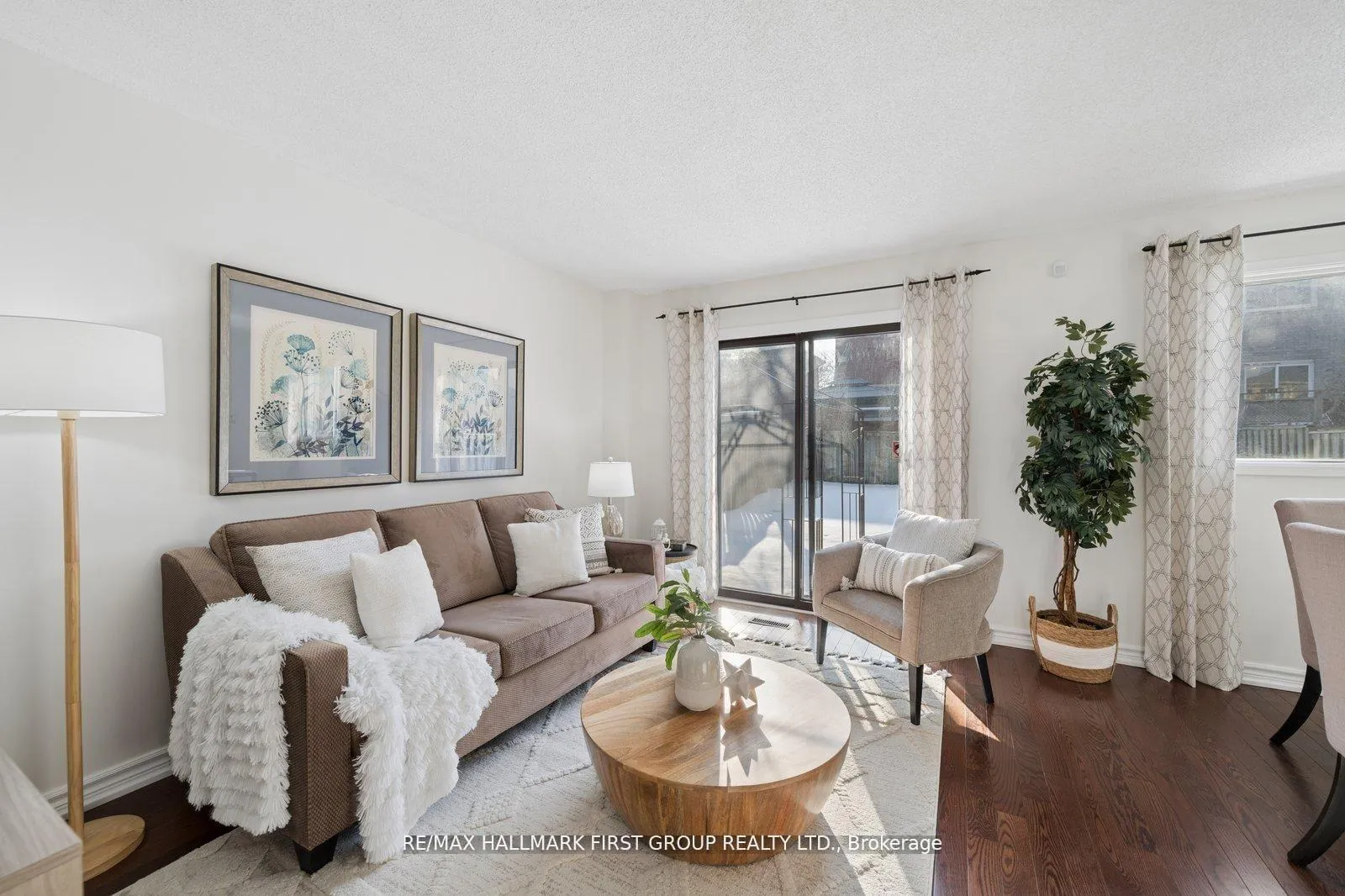 Photo 4 of 154 Radford Drive, Ajax, Central West — HOMEH