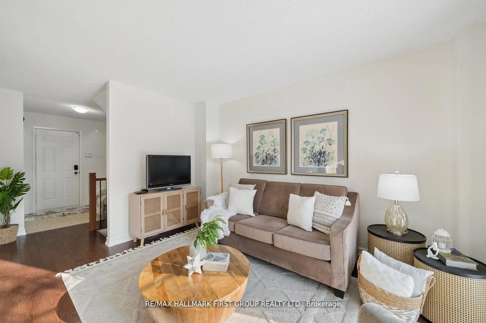 Photo 5 of 154 Radford Drive, Ajax, Central West — HOMEH