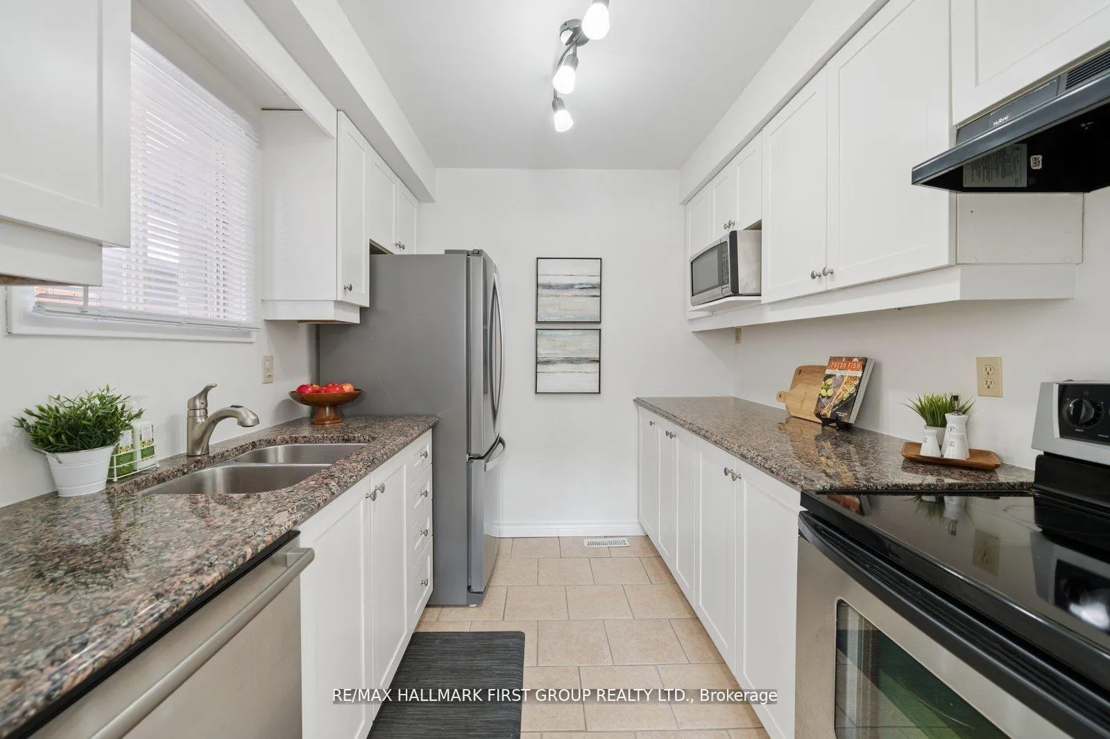 Photo 11 of 154 Radford Drive, Ajax, Central West — HOMEH