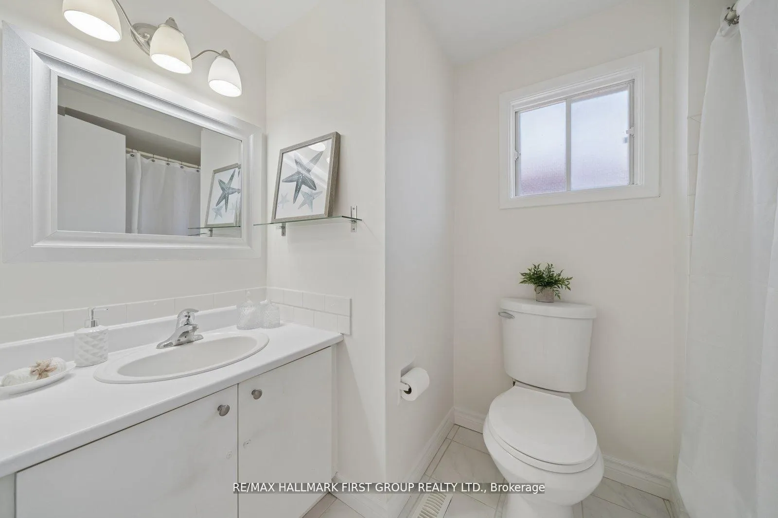 Photo 18 of 154 Radford Drive, Ajax, Central West — HOMEH