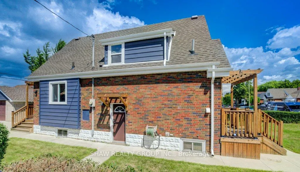 Photo 44 of 28 Barons Avenue S, Hamilton, Bartonville — HOMEH