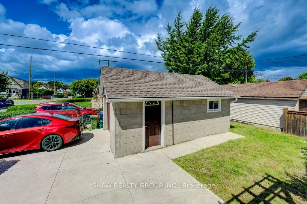 Photo 46 of 28 Barons Avenue S, Hamilton, Bartonville — HOMEH