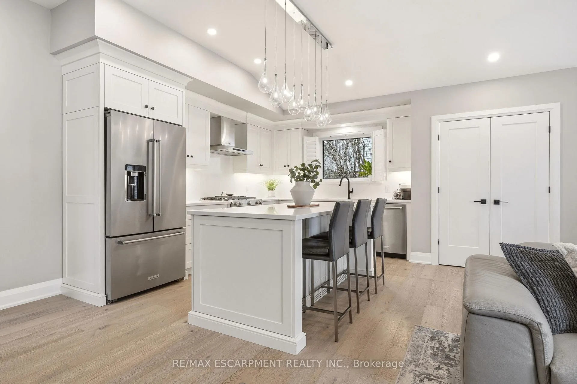 Photo 9 of 688 Mullin Way, Burlington, Appleby — HOMEH