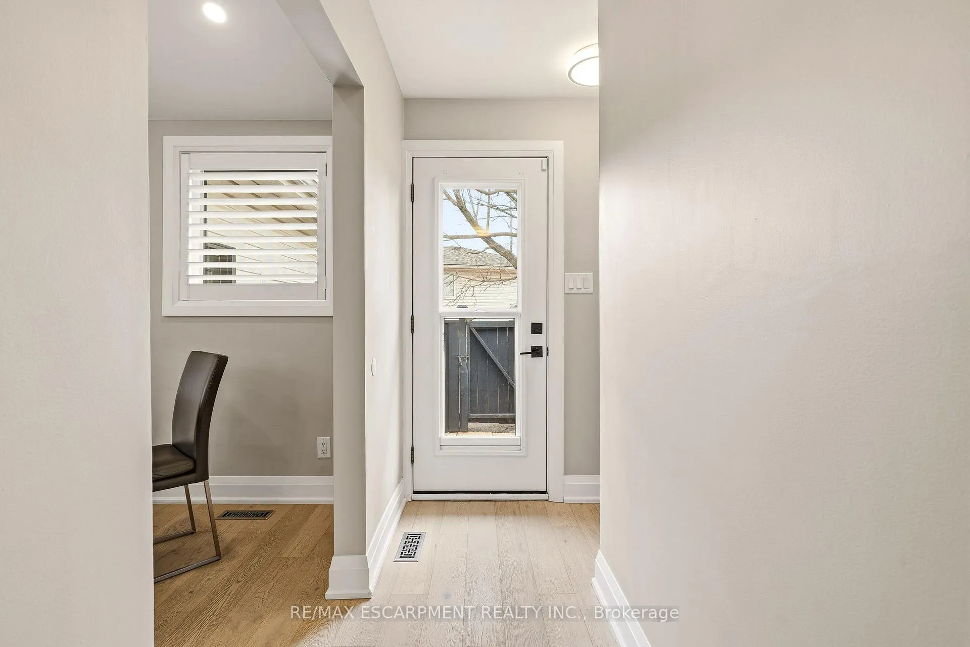 Photo 21 of 688 Mullin Way, Burlington, Appleby — HOMEH