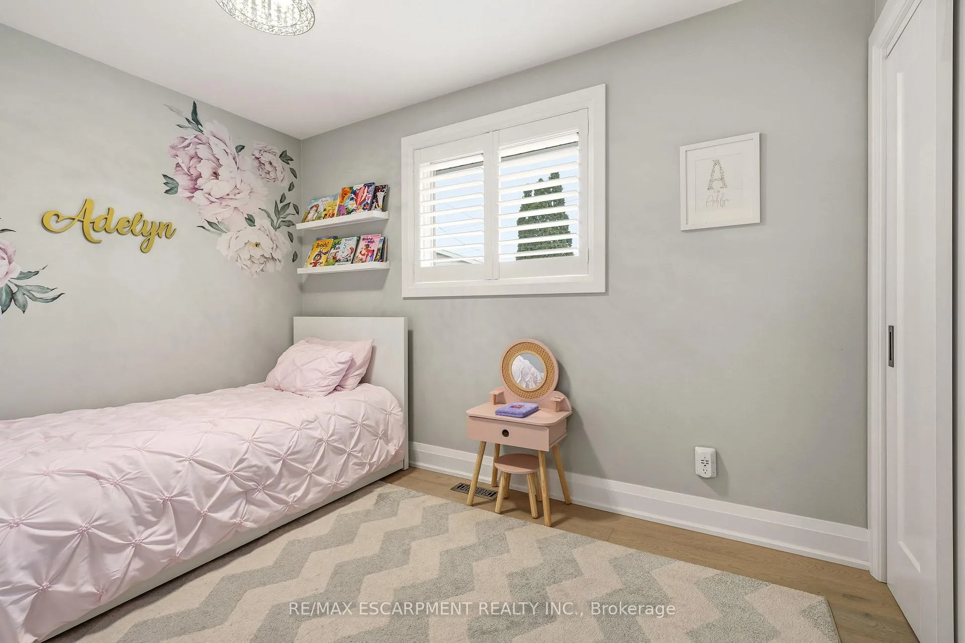 Photo 25 of 688 Mullin Way, Burlington, Appleby — HOMEH