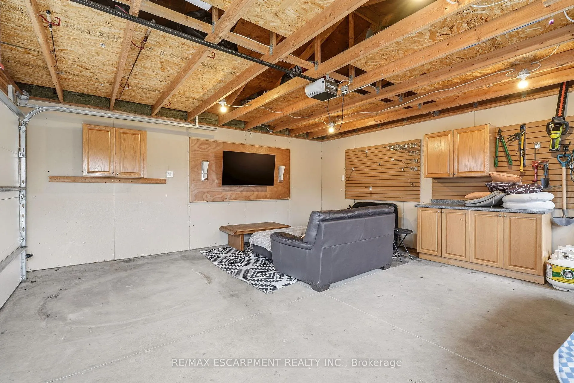 Photo 41 of 688 Mullin Way, Burlington, Appleby — HOMEH