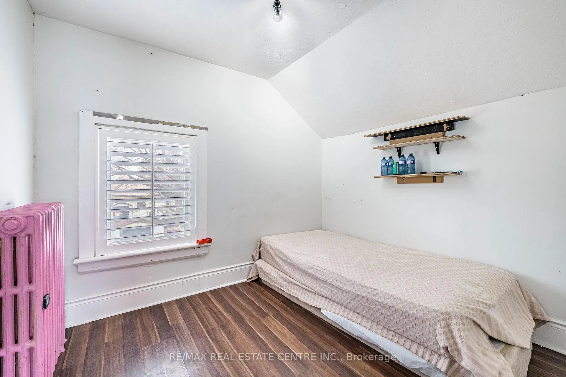 Photo 26 of 18 Hillcrest Avenue, Brampton, Queen Street Corridor — HOMEH