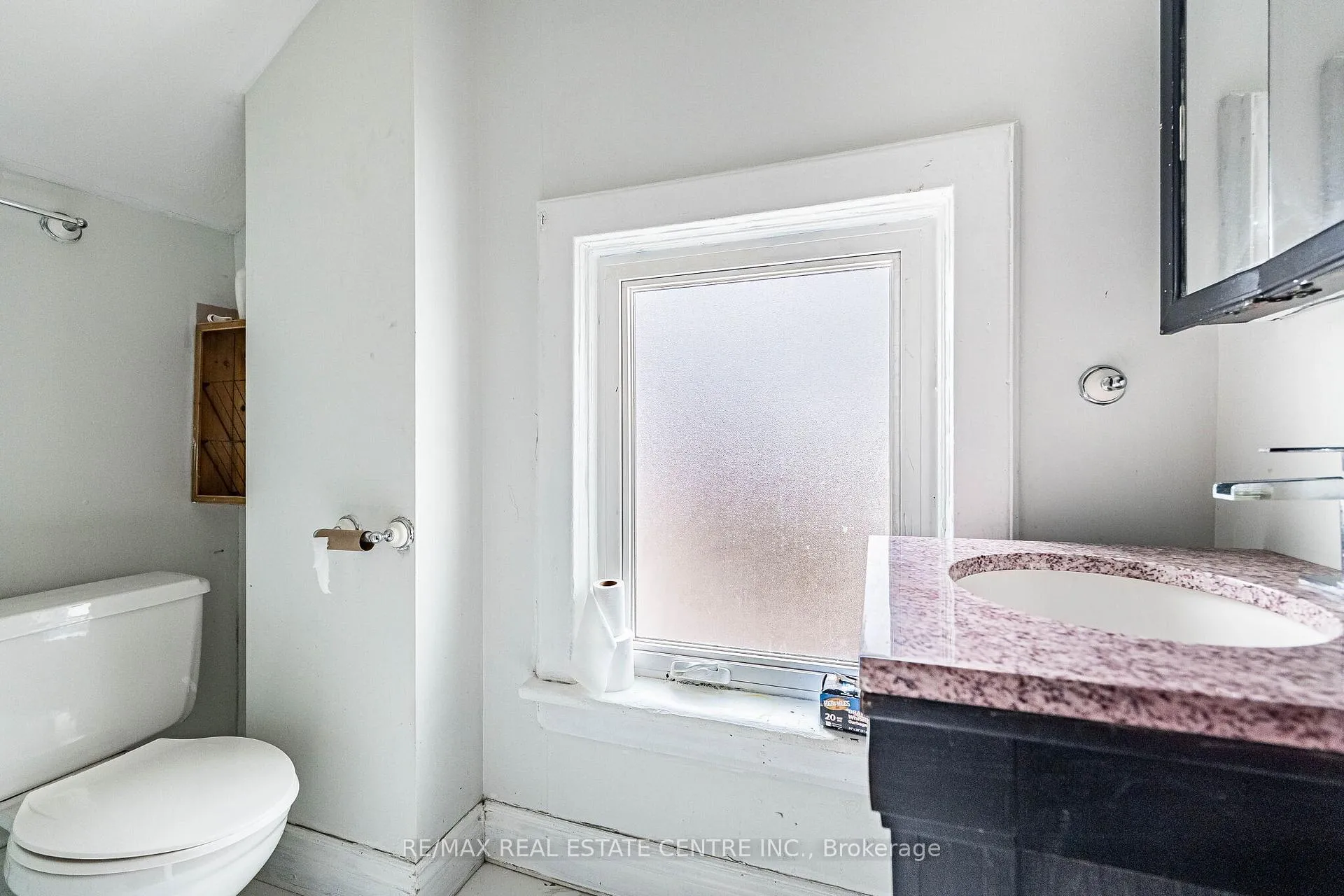 Photo 29 of 18 Hillcrest Avenue, Brampton, Queen Street Corridor — HOMEH