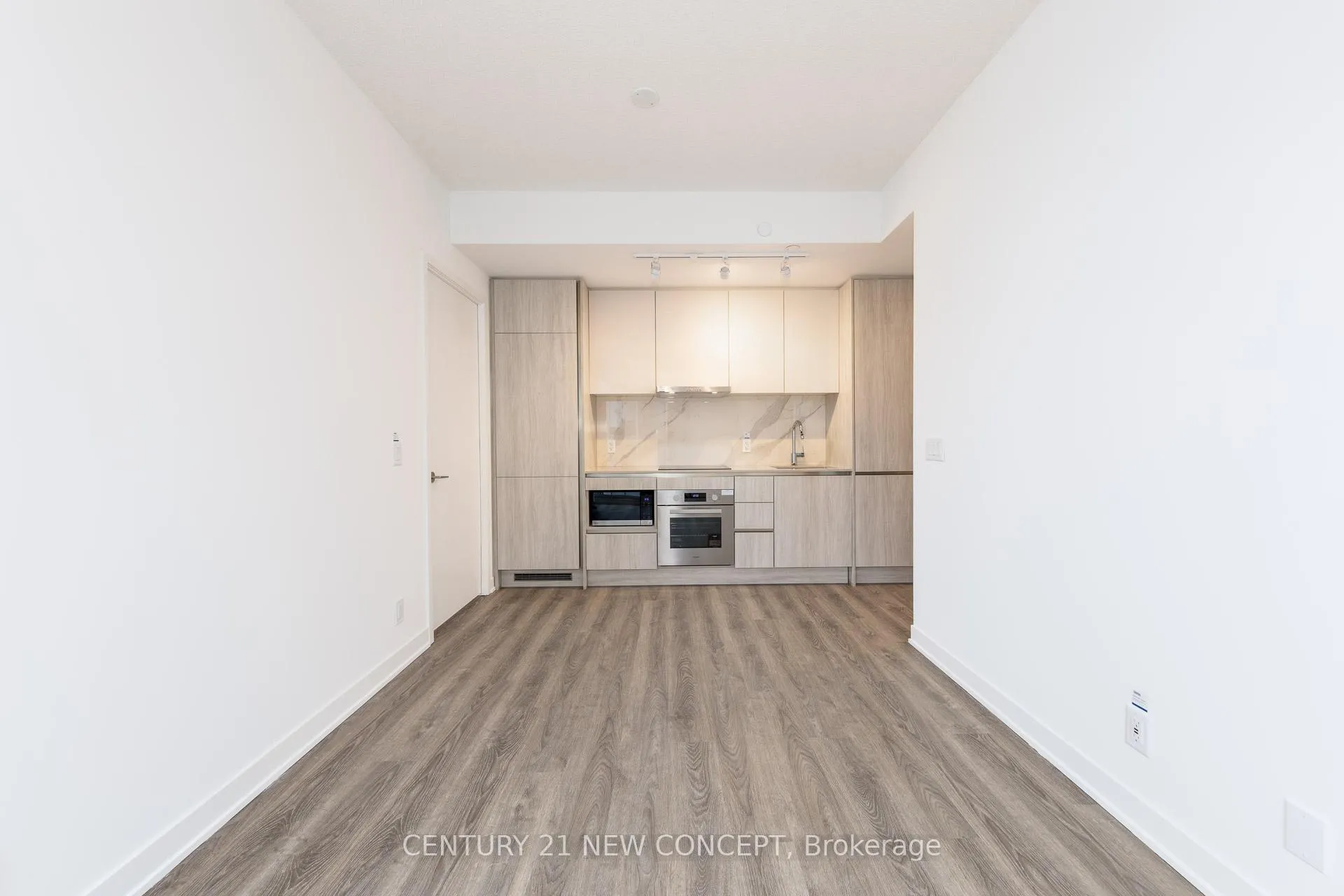 Photo 9 of Unit 3012, 180 Front Street E, Toronto, Moss Park — HOMEH