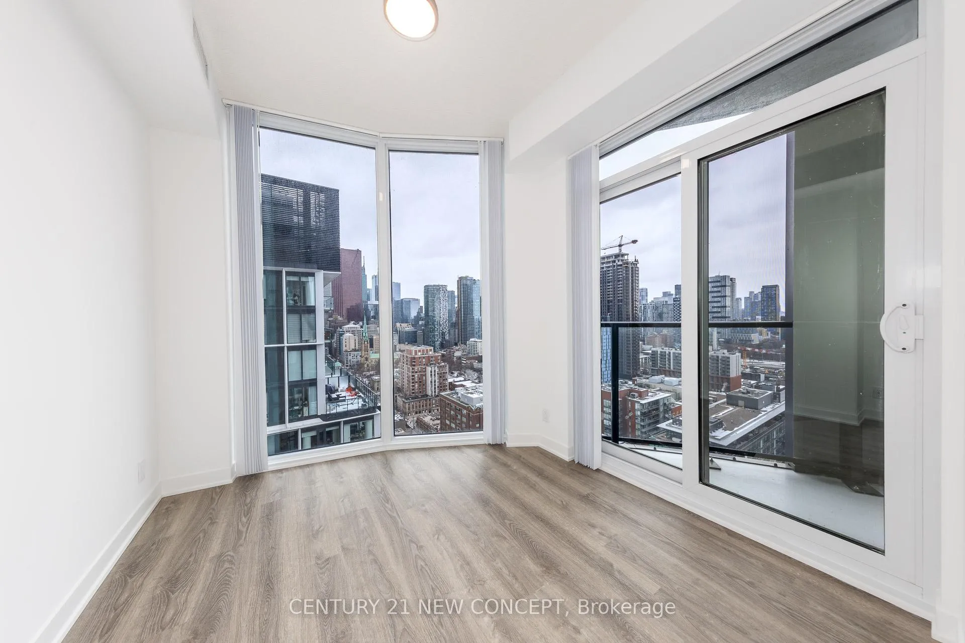 Photo 17 of Unit 3012, 180 Front Street E, Toronto, Moss Park — HOMEH