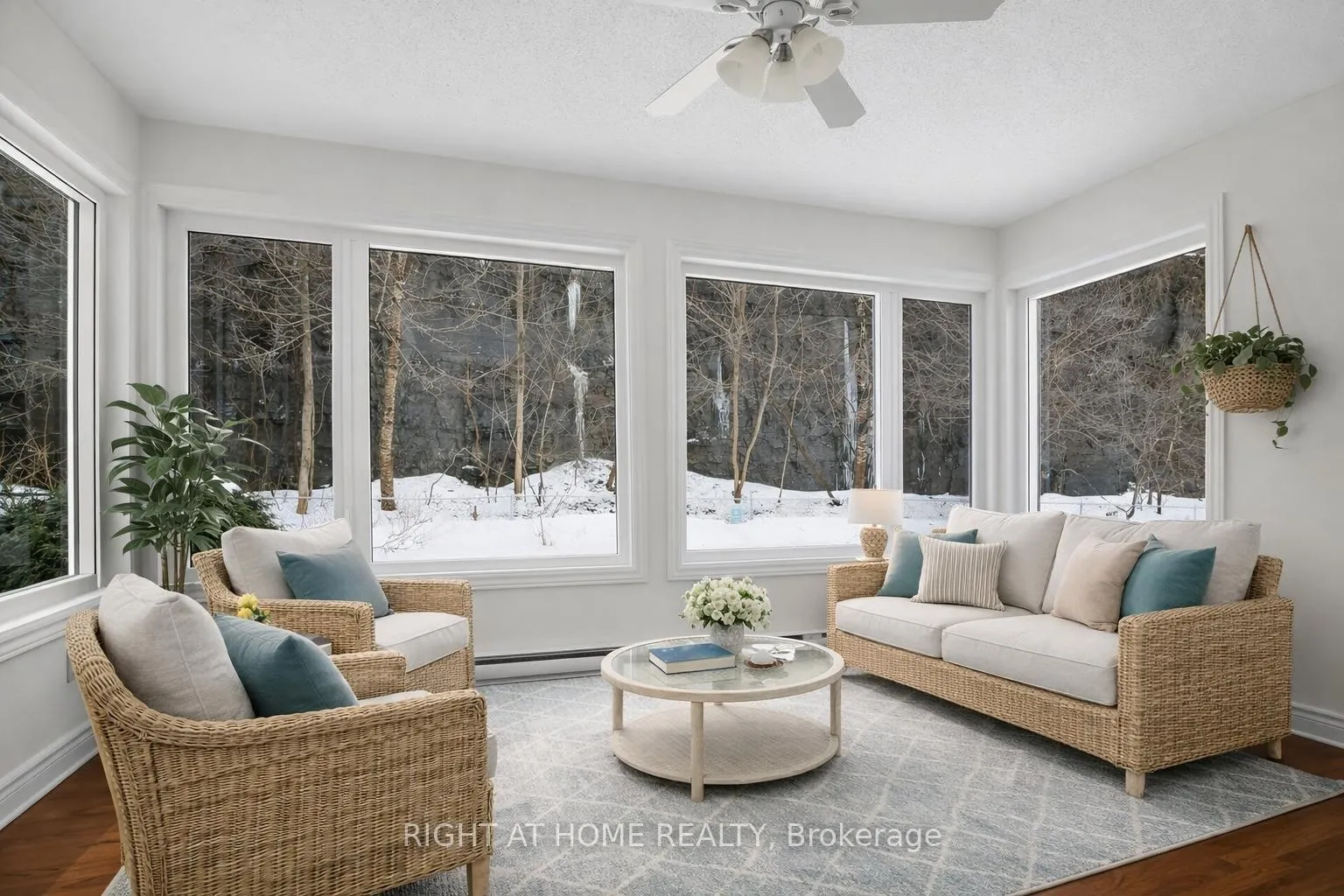 Photo 17 of 100 Darlington Private, Ottawa, Hunt Club/Western Community — HOMEH