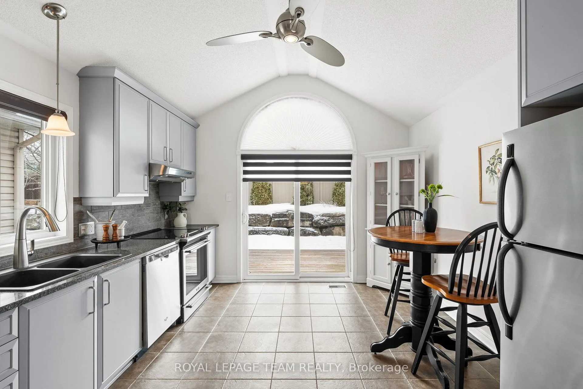 Photo 20 of 97 Lloydalex Crescent, Ottawa, Stittsville (North) — HOMEH