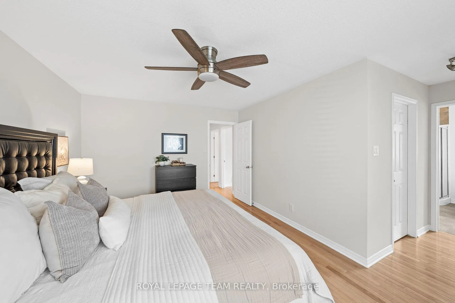 Photo 29 of 97 Lloydalex Crescent, Ottawa, Stittsville (North) — HOMEH