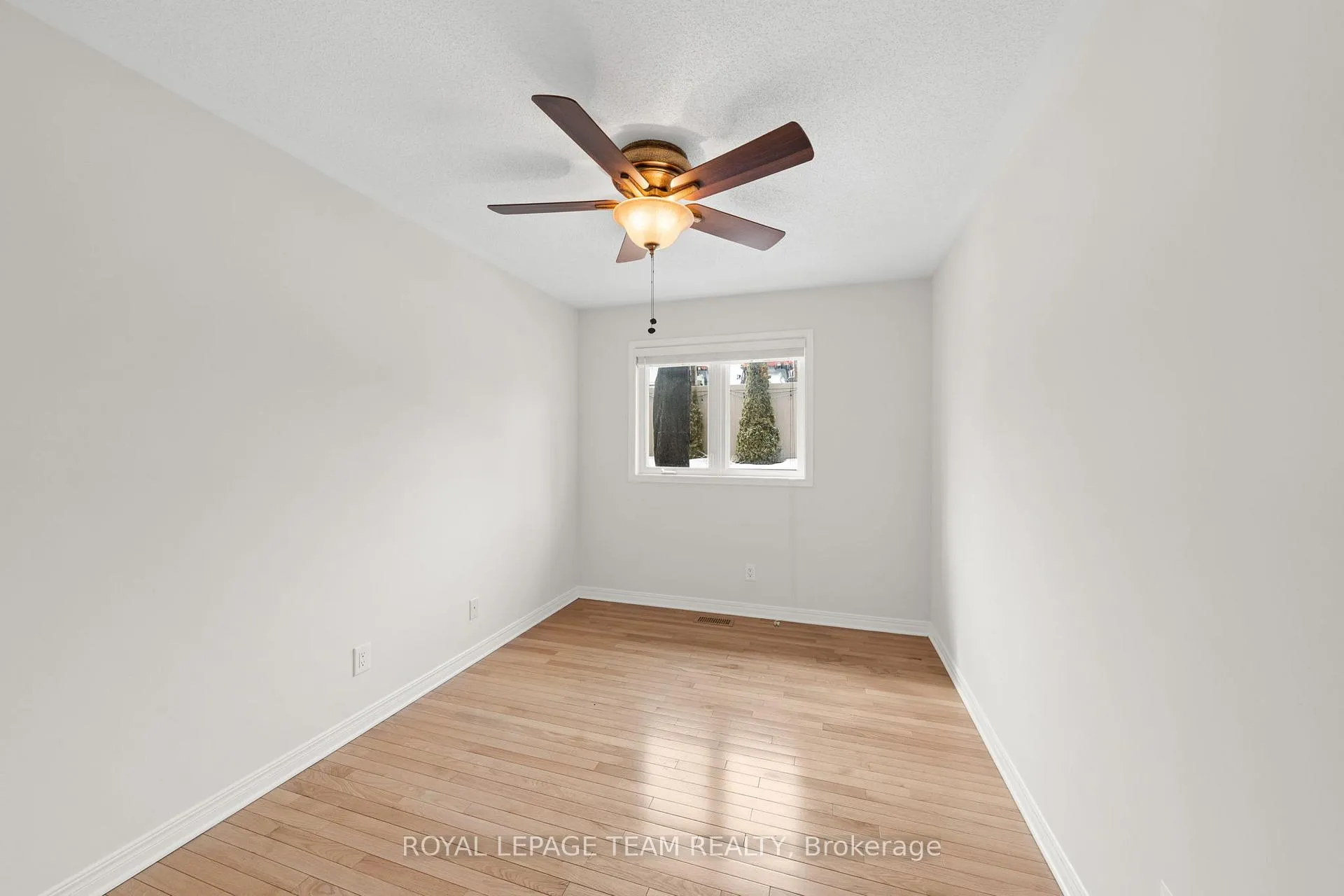 Photo 34 of 97 Lloydalex Crescent, Ottawa, Stittsville (North) — HOMEH
