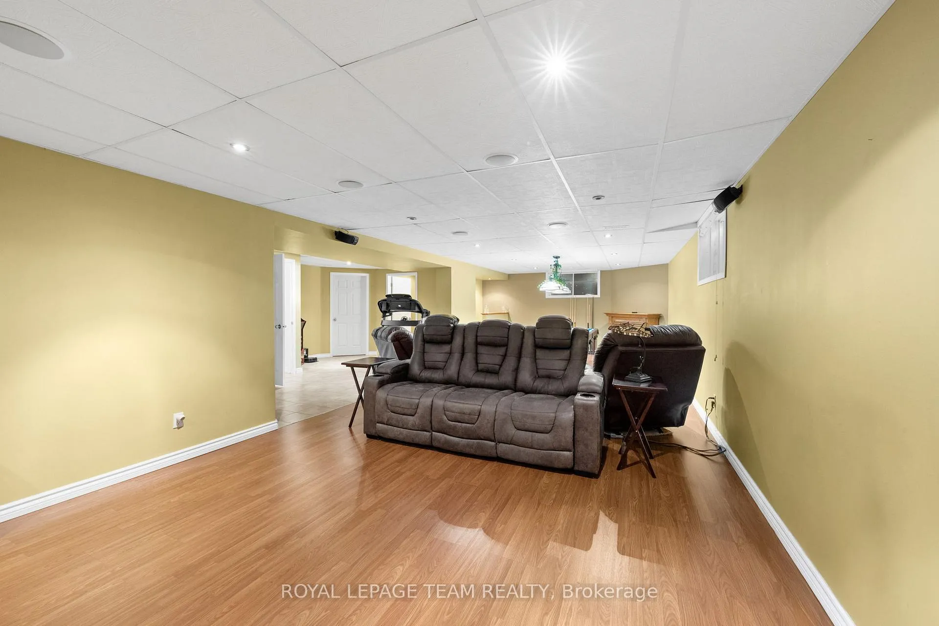 Photo 39 of 97 Lloydalex Crescent, Ottawa, Stittsville (North) — HOMEH