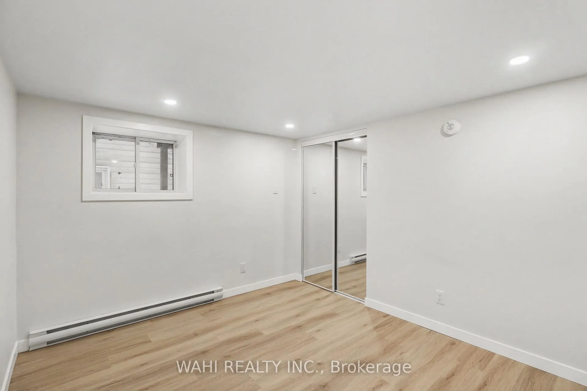 Photo 9 of Unit Basement, 233 Hector-Hotte Way, Ottawa, Vanier — HOMEH
