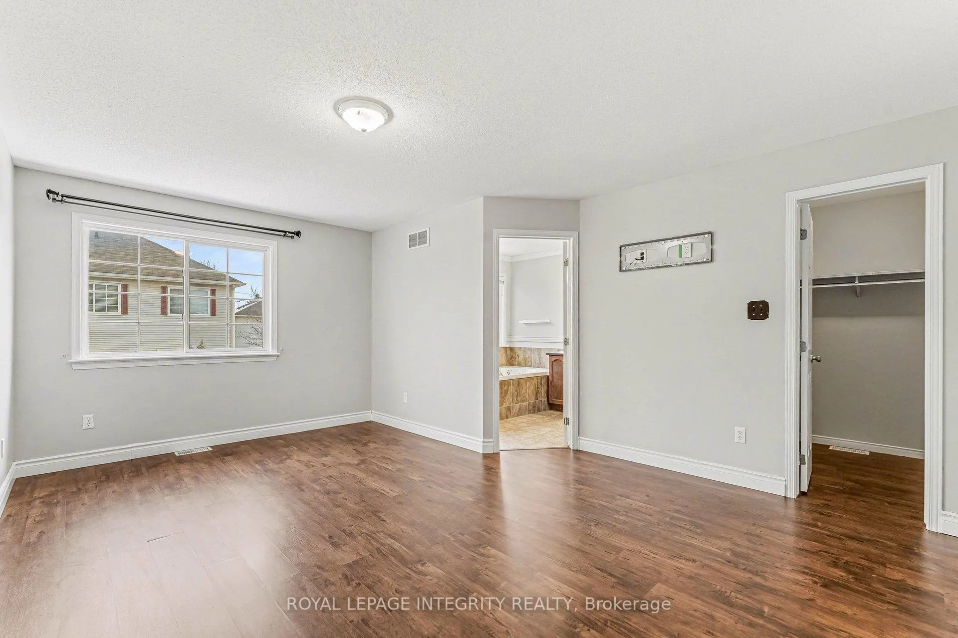 Photo 20 of 429 Ashbourne Crescent, Ottawa, Barrhaven - Stonebridge — HOMEH