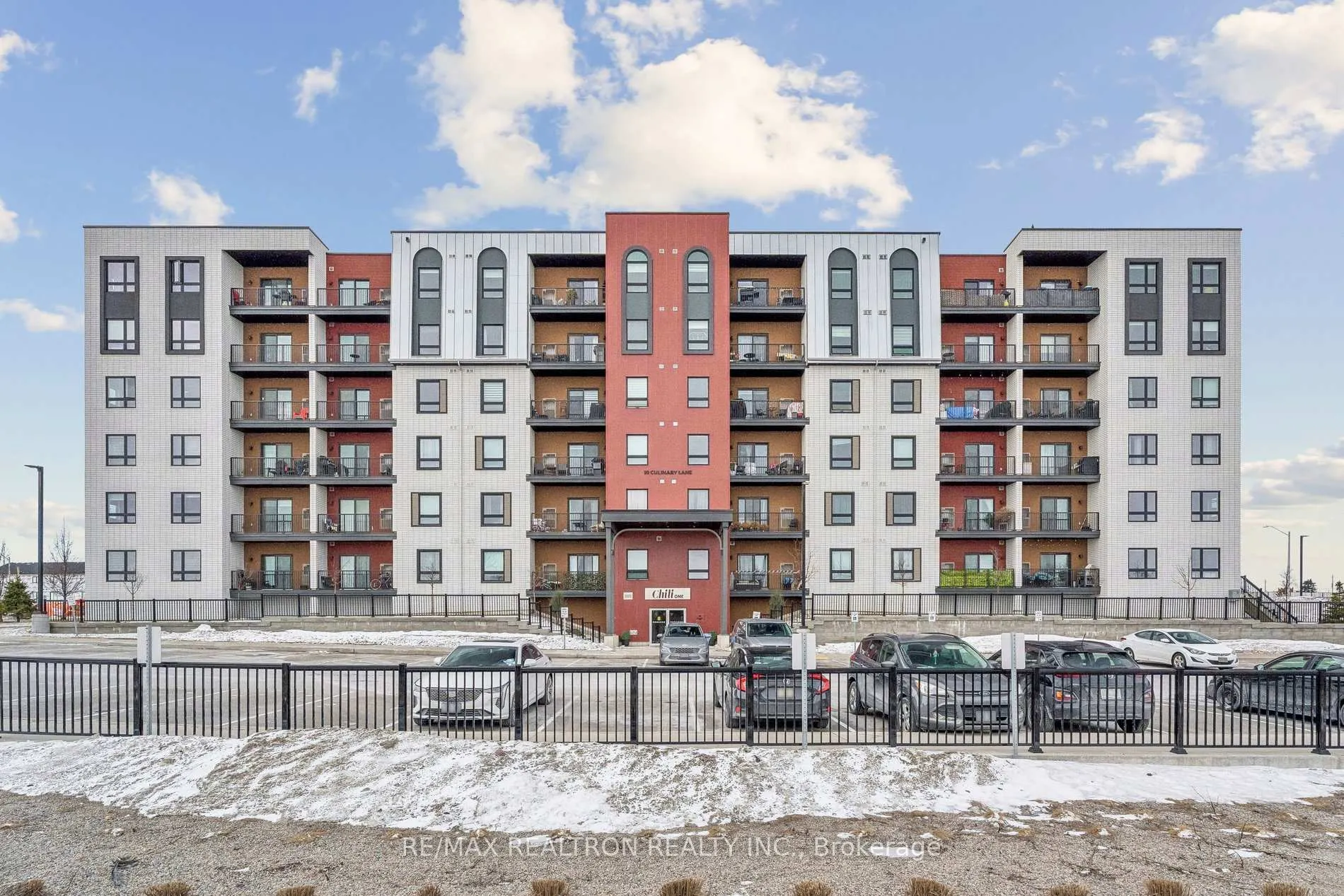 Photo 1 of Unit 311, 10 Culinary Lane, Barrie, Rural Barrie Southeast — HOMEH