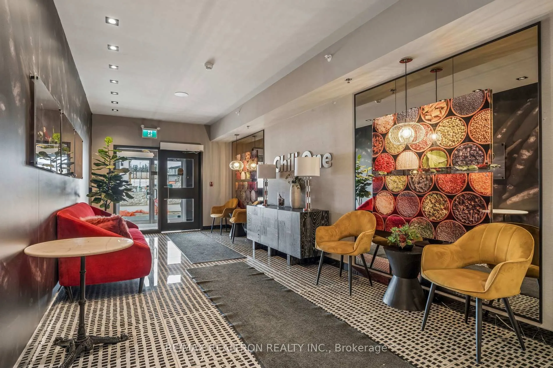 Photo 6 of Unit 311, 10 Culinary Lane, Barrie, Rural Barrie Southeast — HOMEH