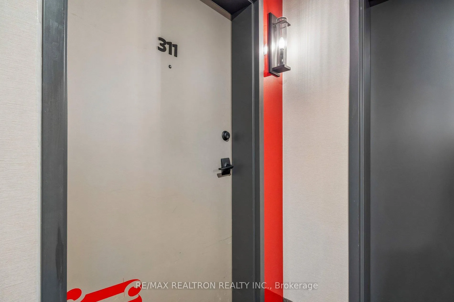 Photo 10 of Unit 311, 10 Culinary Lane, Barrie, Rural Barrie Southeast — HOMEH