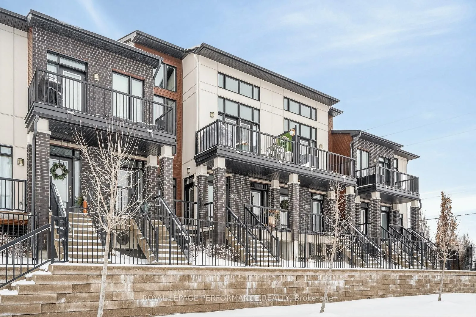 Photo 1 of 820 Ralph Hennessy Ave, Ottawa, Riverside South — HOMEH