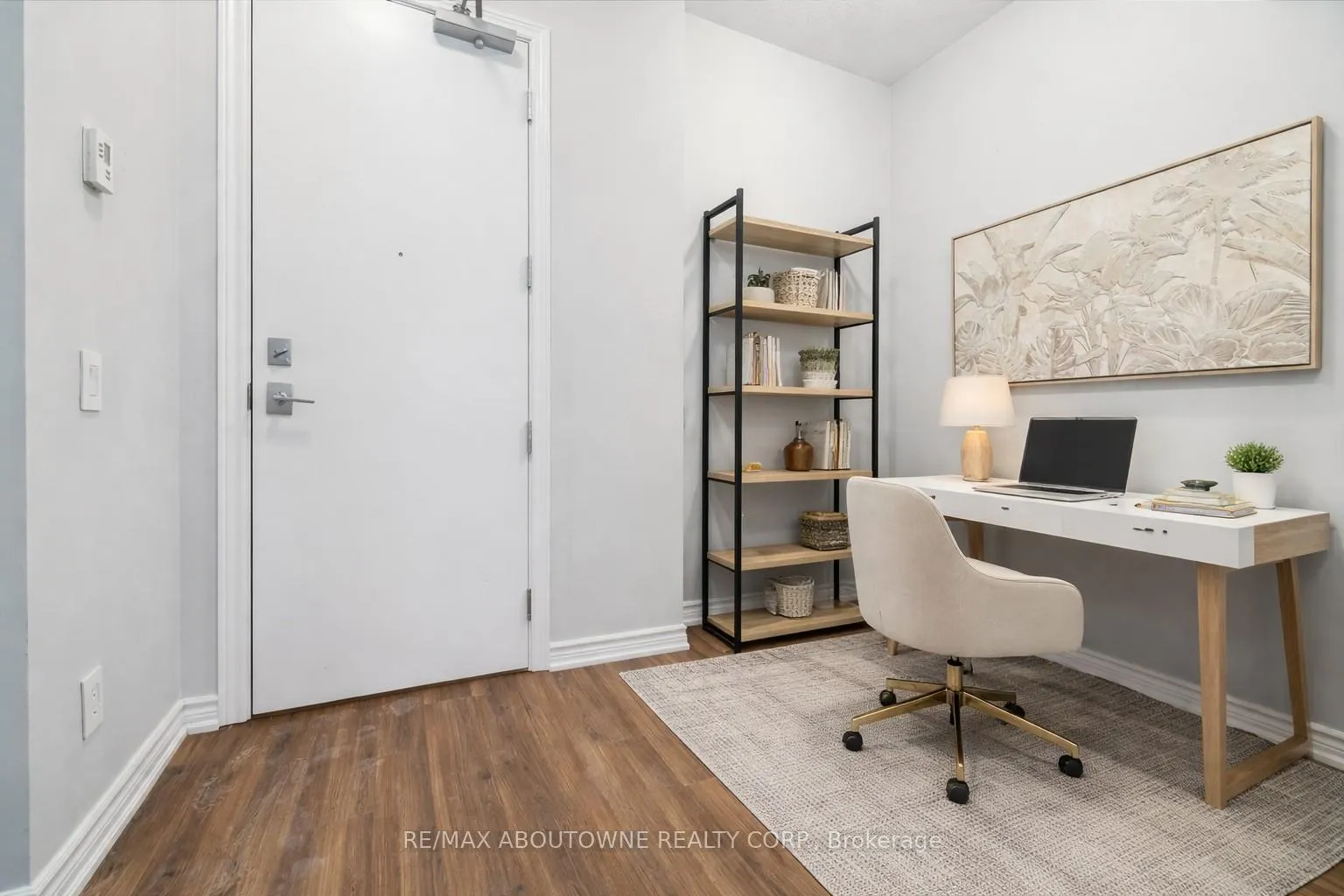 Photo 3 of Unit 102, 40 Esplanade Lane, Grimsby, Grimsby Beach — HOMEH