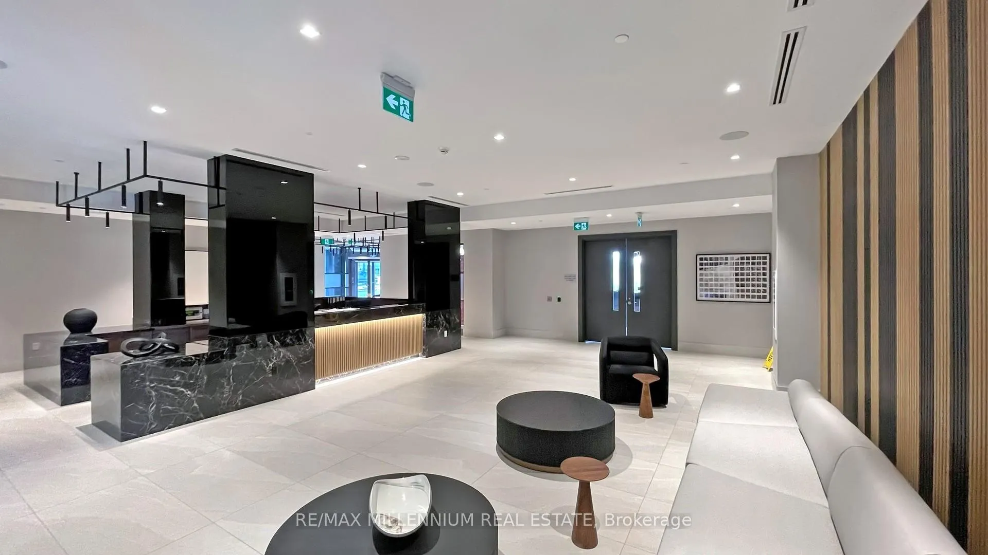 Photo 8 of Unit 804, 2545 Simcoe Street, Oshawa, Windfields — HOMEH