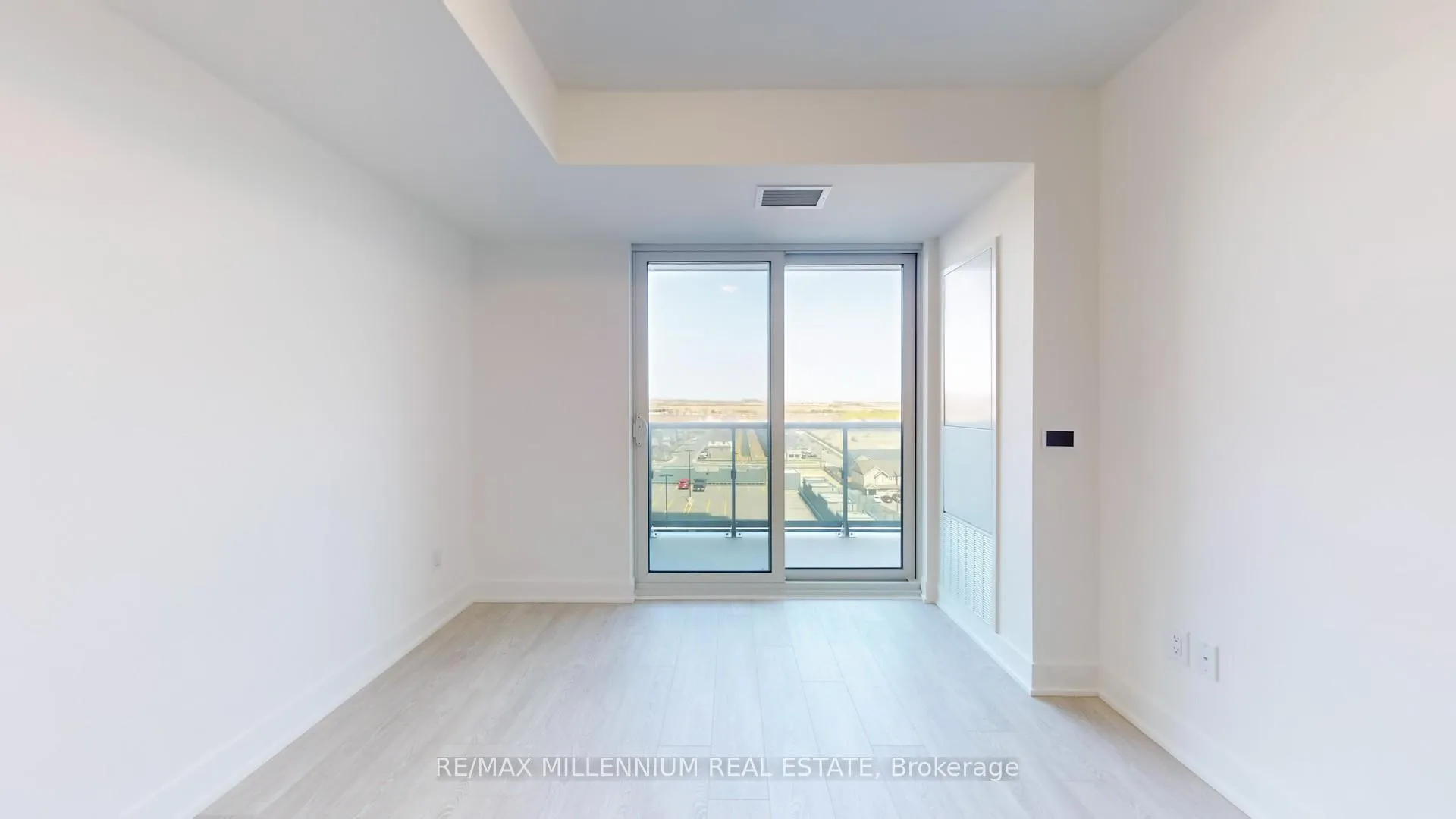Photo 11 of Unit 804, 2545 Simcoe Street, Oshawa, Windfields — HOMEH