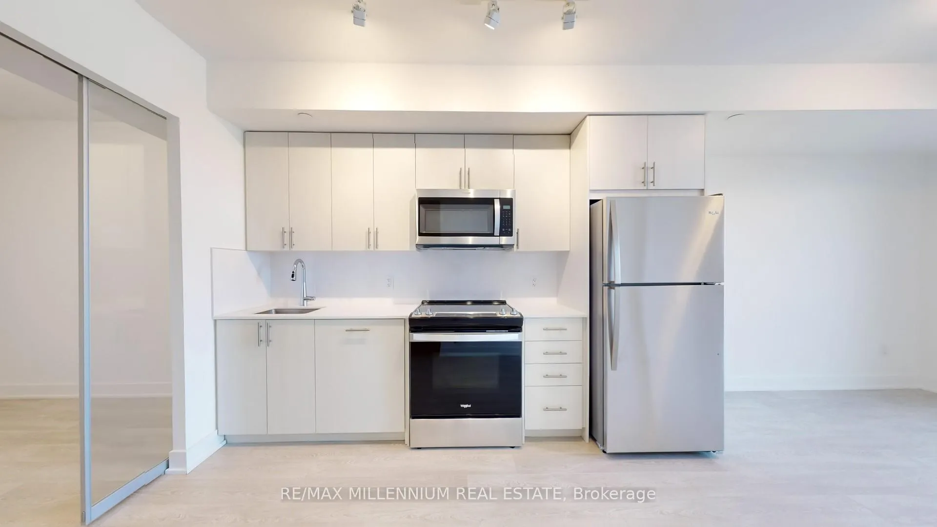 Photo 18 of Unit 804, 2545 Simcoe Street, Oshawa, Windfields — HOMEH