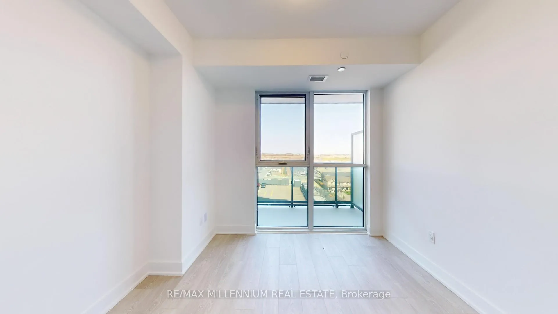 Photo 21 of Unit 804, 2545 Simcoe Street, Oshawa, Windfields — HOMEH